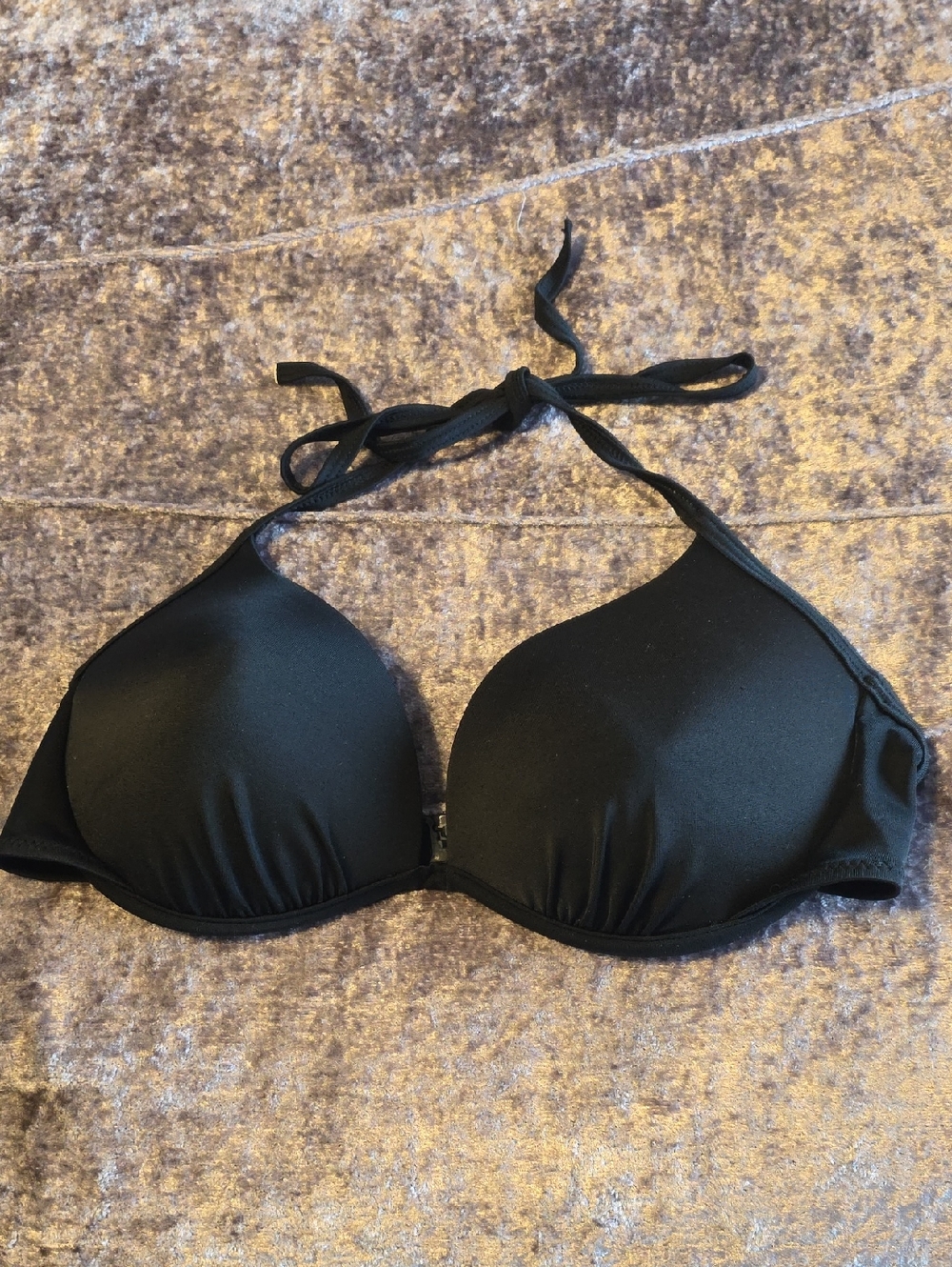 Heat Size M Bikini Top                                            2/$20